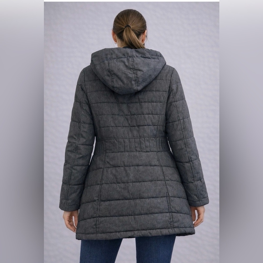 Rocawear Classic Women's Medium Black Quilted Puf… - image 2